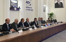 نشست استاندار اردبیل با رئيس راهآهن جمهوری آذربایجان