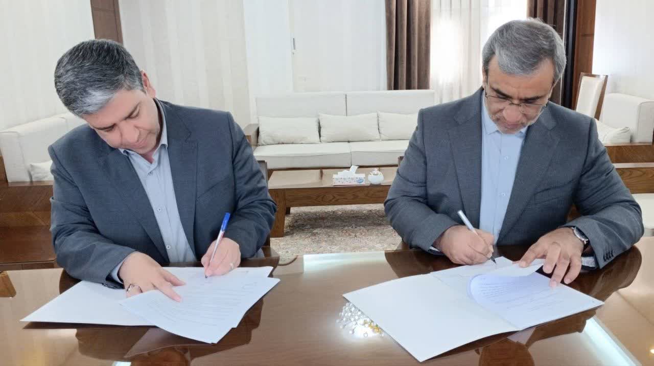امضای سند همکاری راهبردی توسعه کریدور گردشگری ریلی اردبیل- مشهد